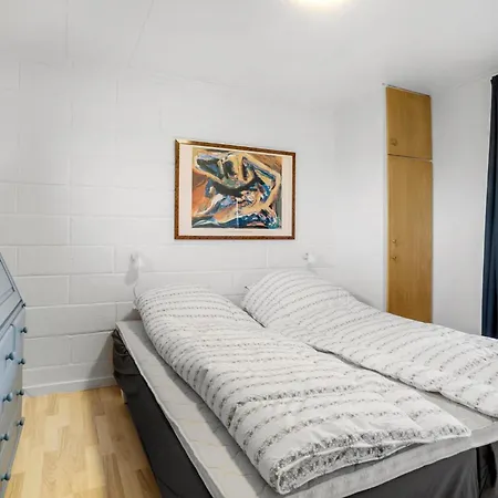 Σπίτι διακοπών 3 Bedroom Awesome In *