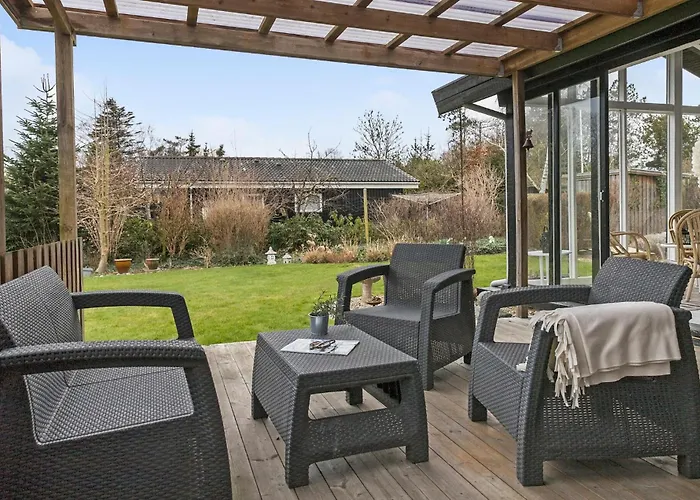 3 Bedroom Awesome In Dom wakacyjny Slagelse