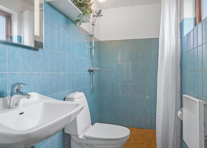 3 Bedroom Awesome In